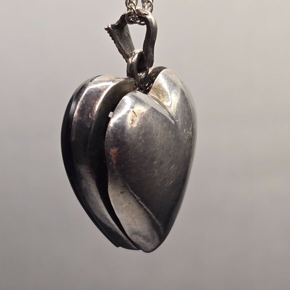 VTG FAS Sterling Silver Marcasite Onyx Heart Locket Pendant 1" Cutouts Signed - Picture 3 of 13